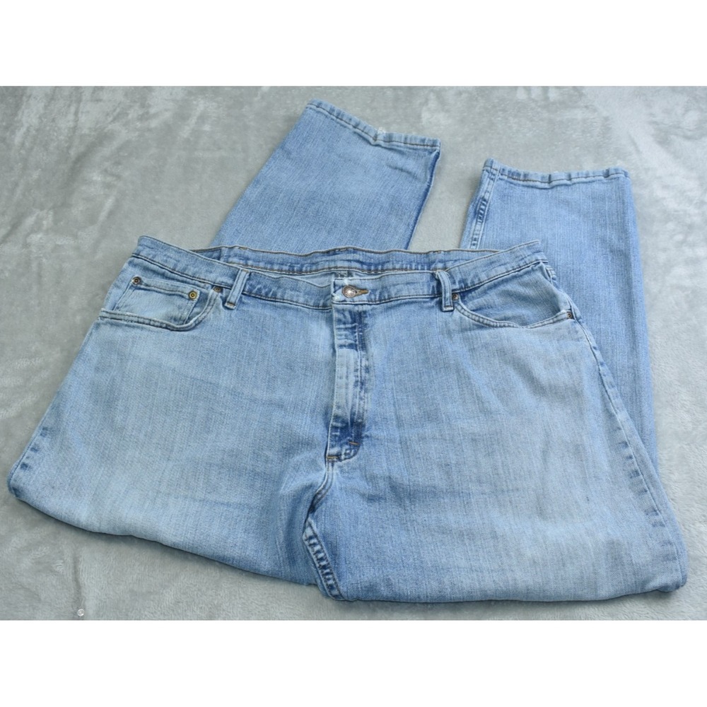 Wrangler Relaxed Fit Men Jeans Size 42x29 Straight Leg Blue Denim Light Wash